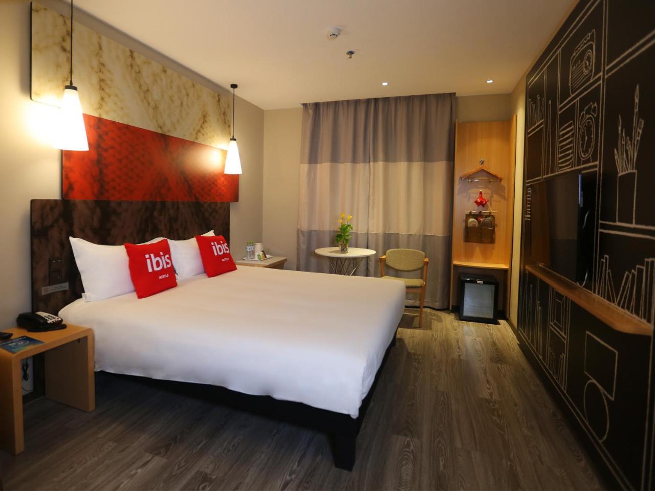 Ibis Haikou Injoy Plaza Hotel Esterno foto